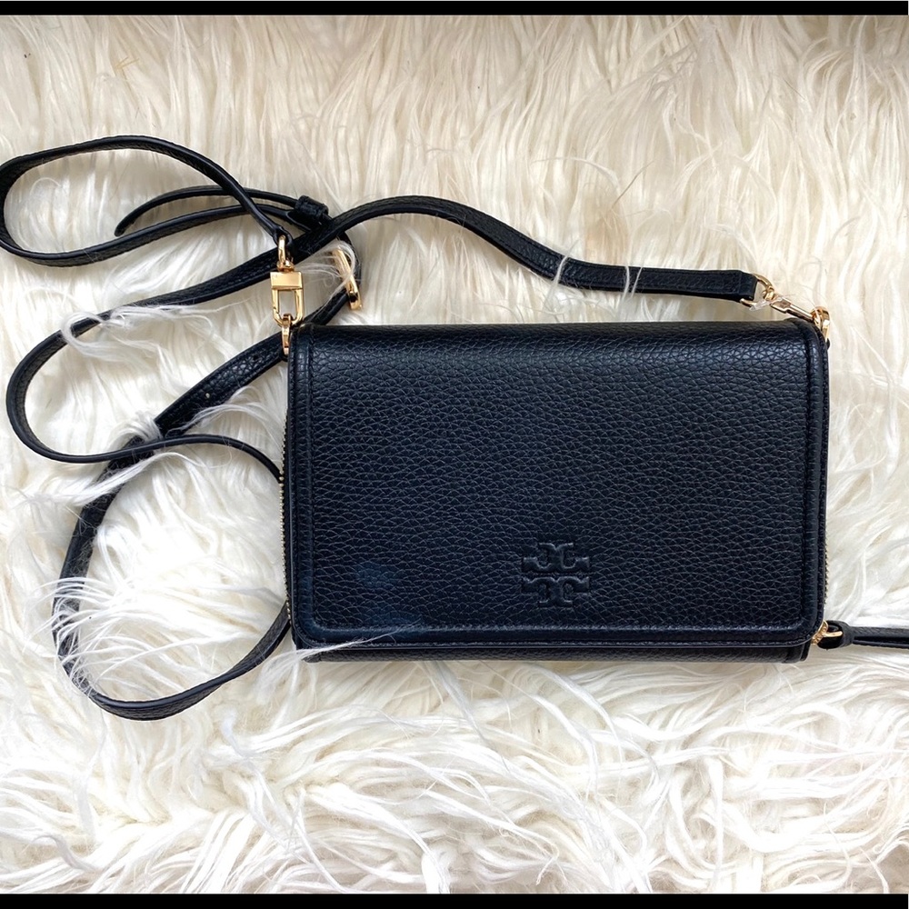 Thea Flat Wallet Cross Body - Black